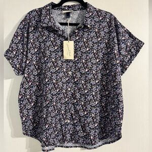 Floral Print Universal Threads Women's Top. Size large!